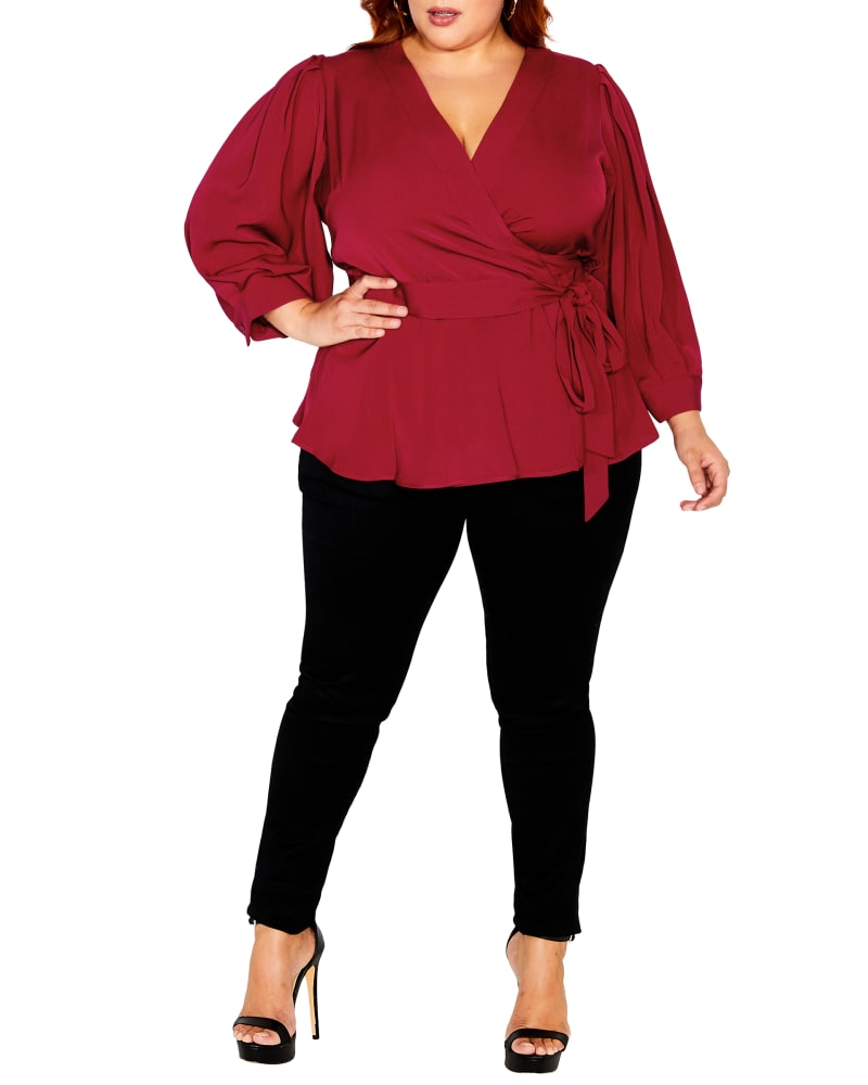 Front of a model wearing a size XL TOP SULTRY in Bordeaux by City Chic. | dia_product_style_image_id:320479